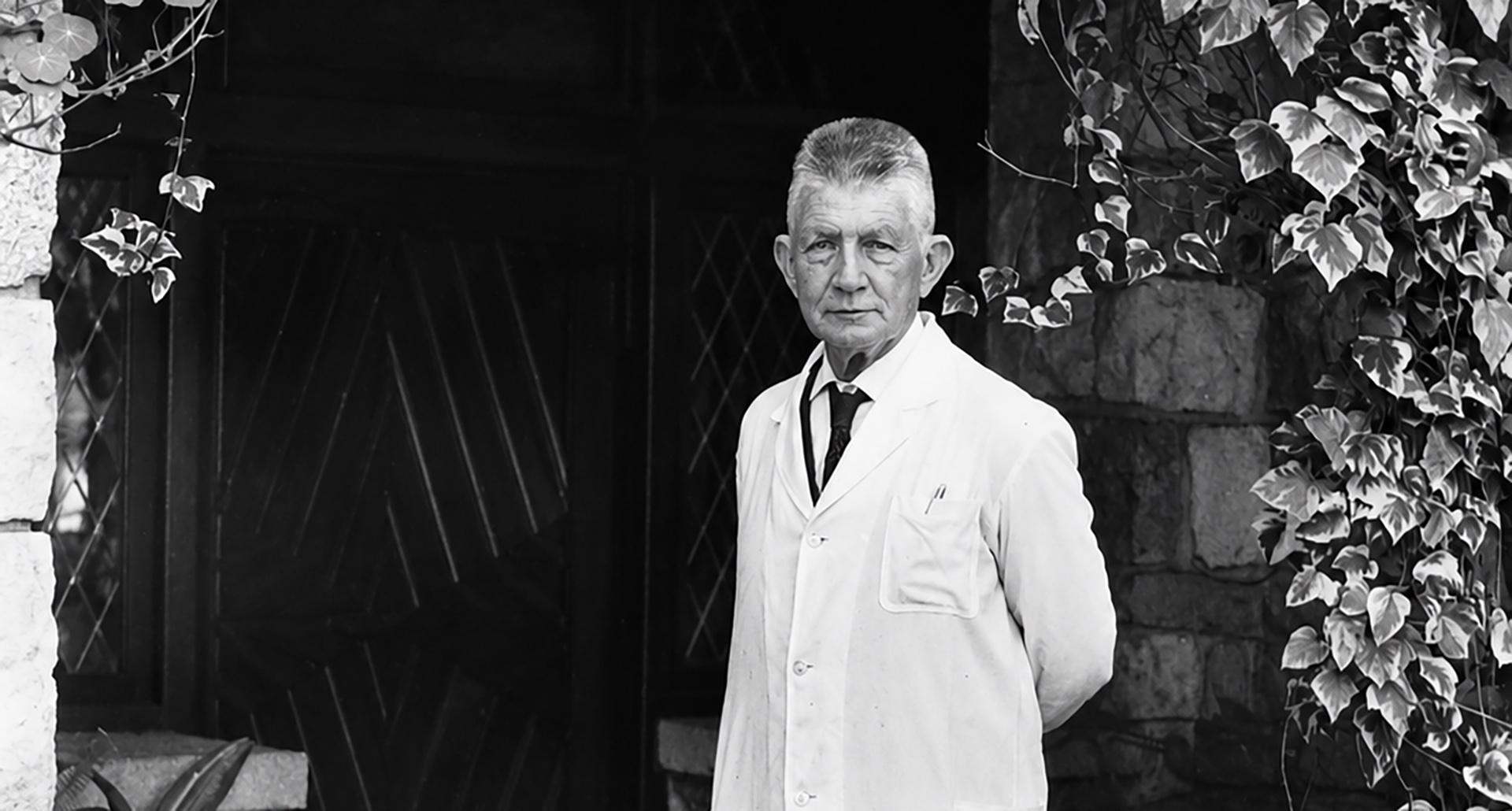 Dr. Pablo Busse Grawitz — Diquecito, entrada histórica